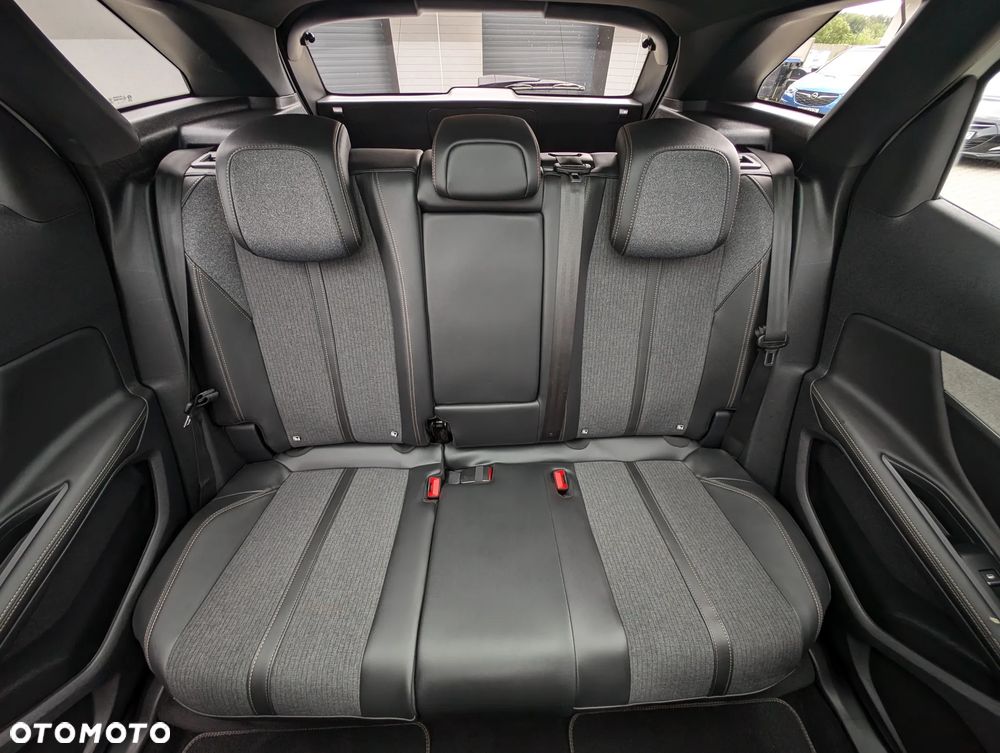 Peugeot 3008 2.0 BlueHDi GT S&S EAT8 - 40