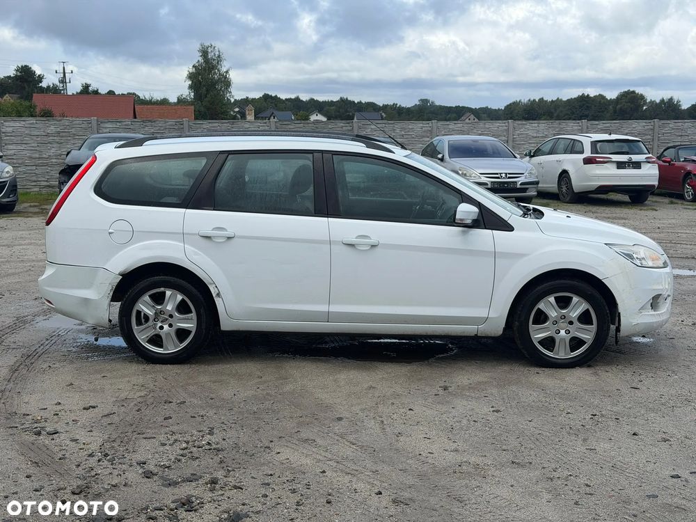 Ford Focus - 9