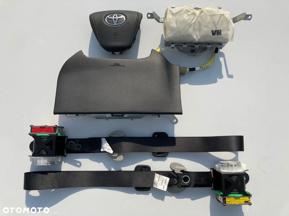 TOYOTA HILUX COROLLA E21 C-HR bZX4 MIRAI RAV4 CAMRY LAND CRUISER  PROACE CROSS AIRBAG SRS AIR BAG KURTYNA NOWA SZYCIE NAPRAWA REGENERACJA WYMIANA ZASŁON KURTYNY DESKA KONSOLA FOTELA W FOTEL Raz2 PAS PASY USA EU KANADA - 14