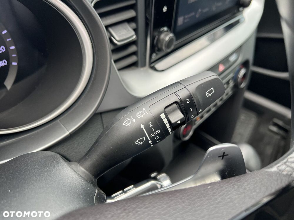 Kia Ceed - 14