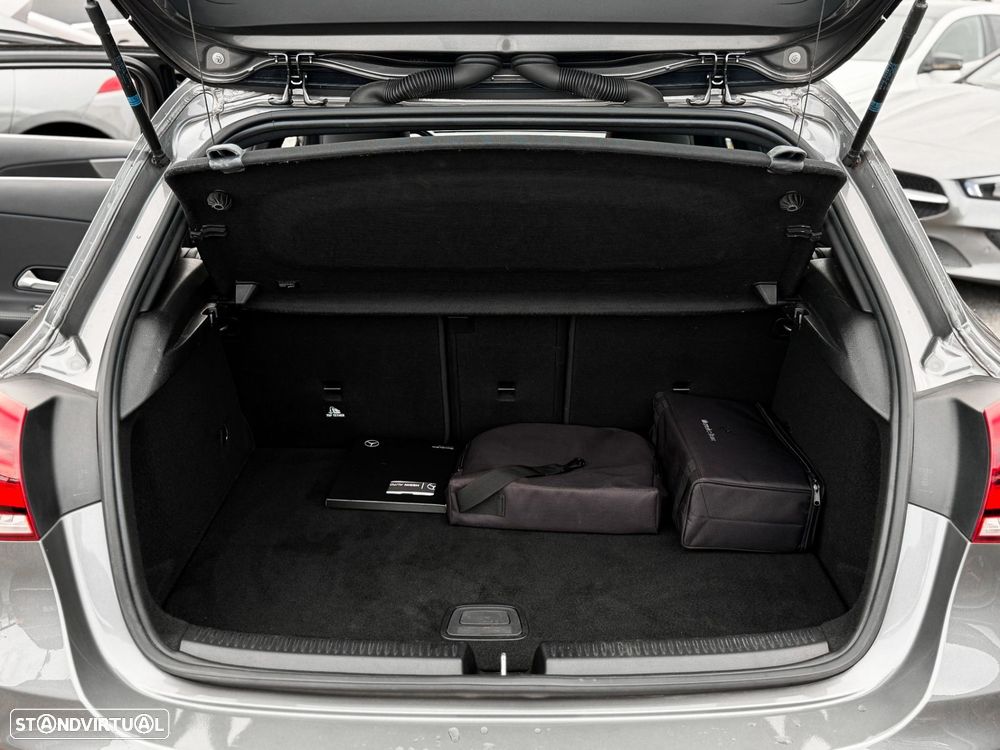 Mercedes-Benz A 250 e Progressive - 13