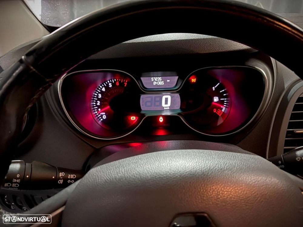 Renault Captur 0.9 TCE Exclusive - 23