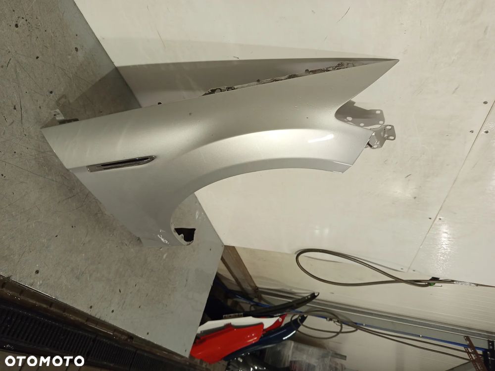 BŁOTNIK PRZÓD PRZEDNI PRAWY FORD MONDEO MK4 IV LIFT PRZÓD SREBRNY - 2