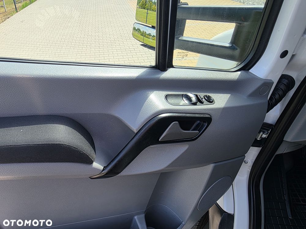 Volkswagen Crafter - 22