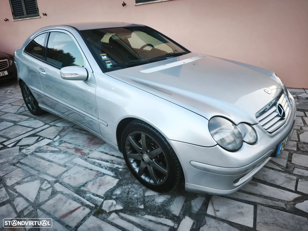 Mercedes-Benz C 220 - 23