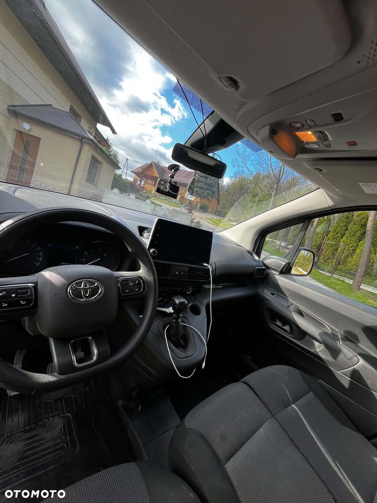 Toyota PROACE CITY - 11
