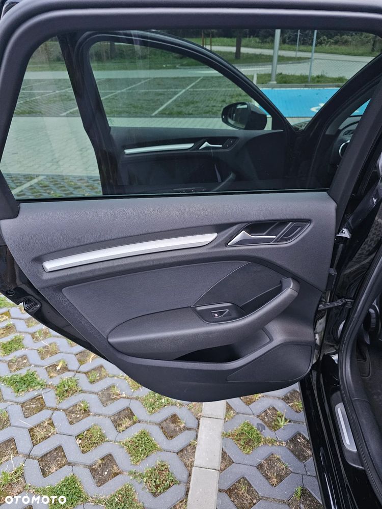 Audi A3 Sportback 2.0 TDI - 18