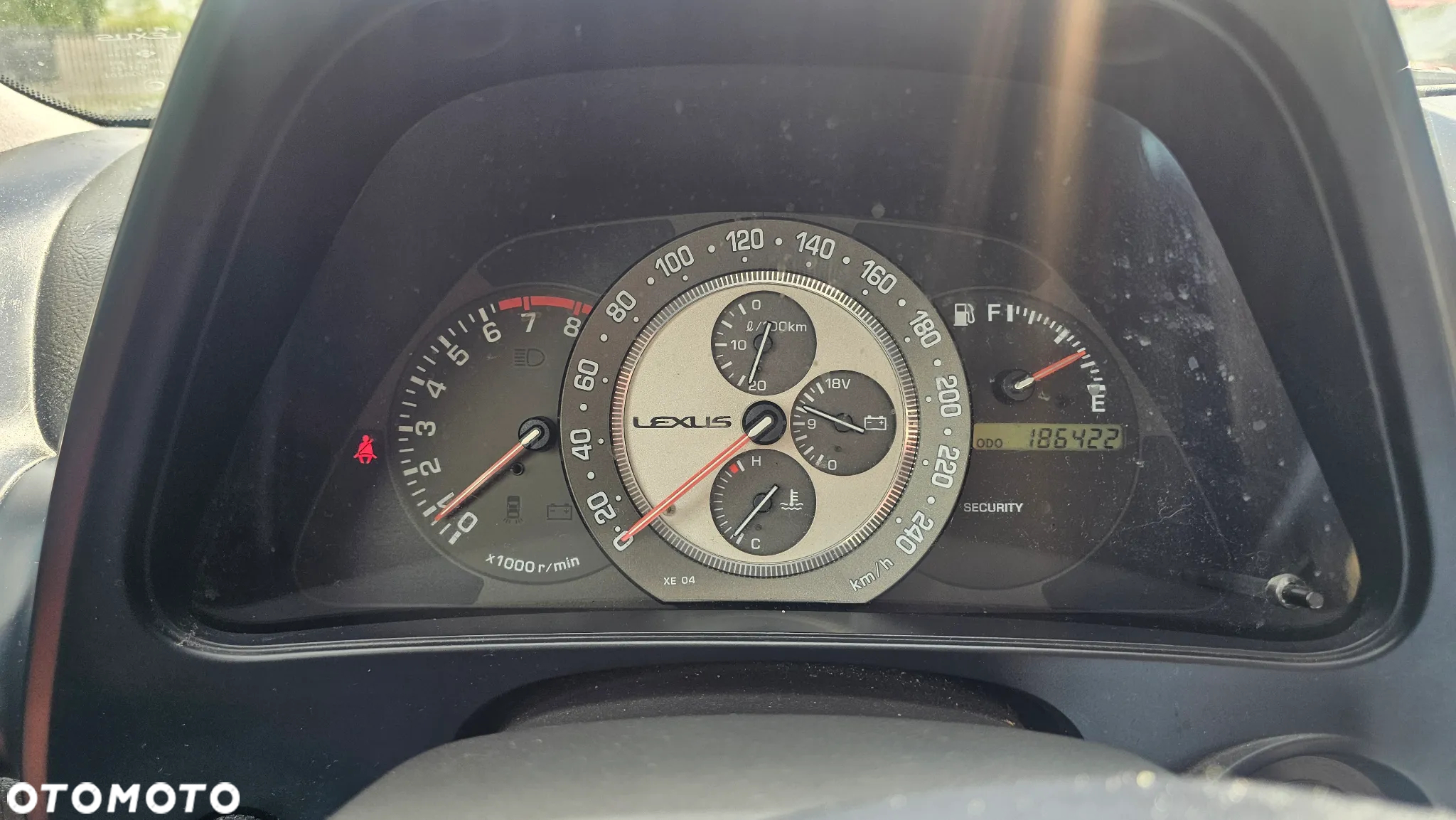 Lexus IS 200 SportCross - 21