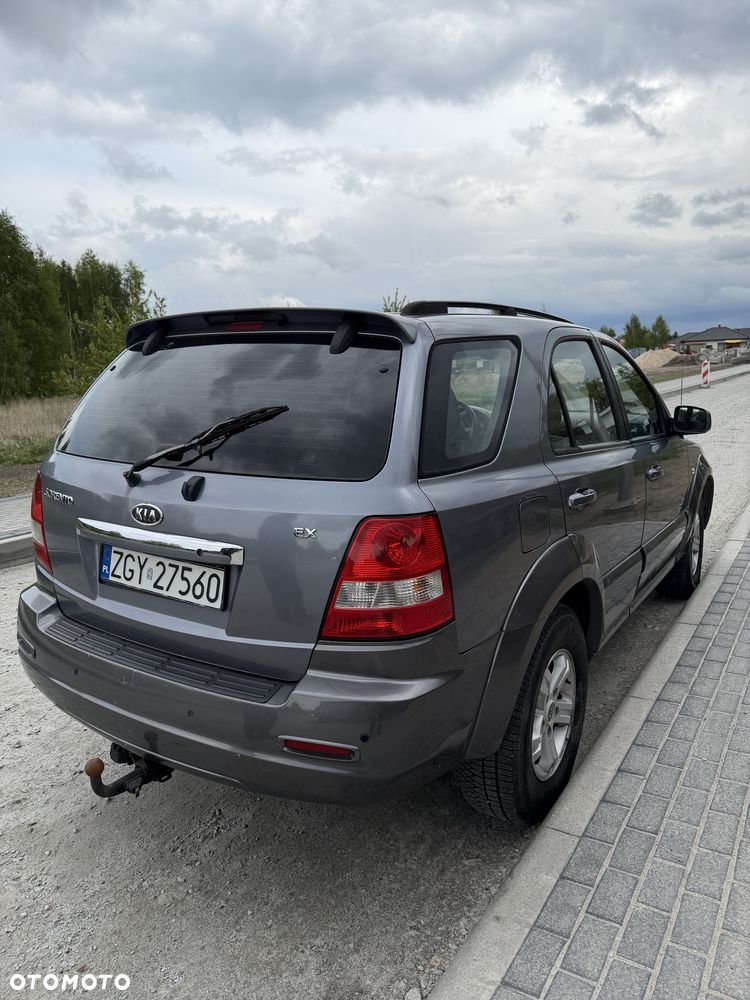 Kia Sorento - 3