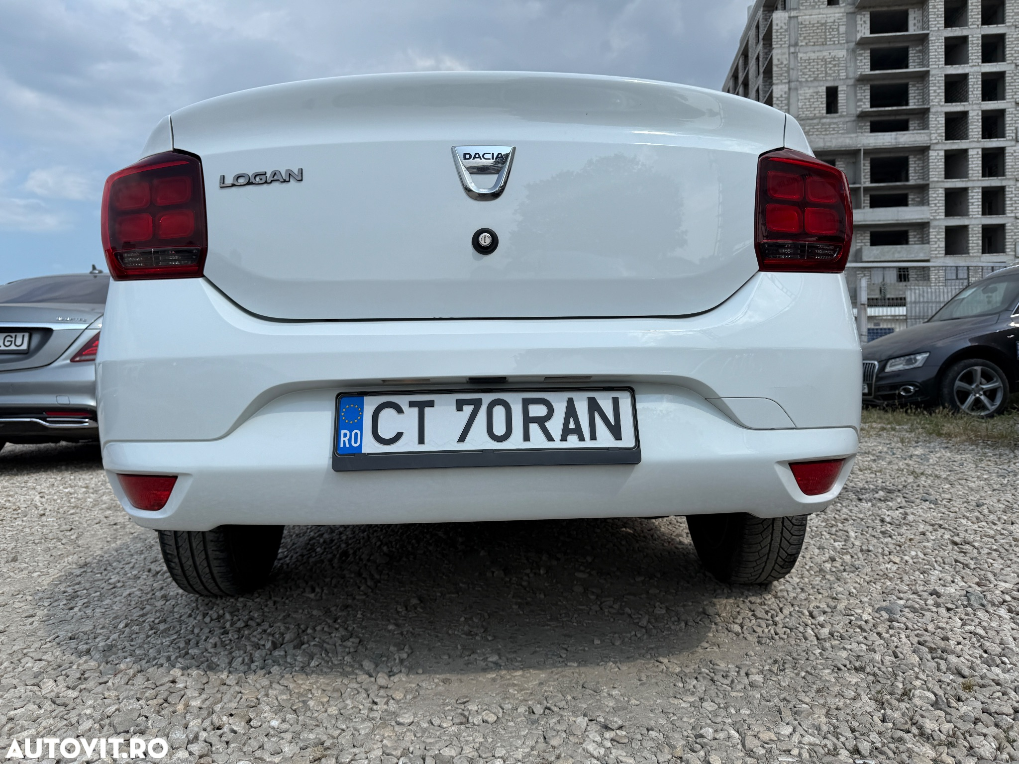 Dacia Logan 1.5 Blue dCi Laureate - 11
