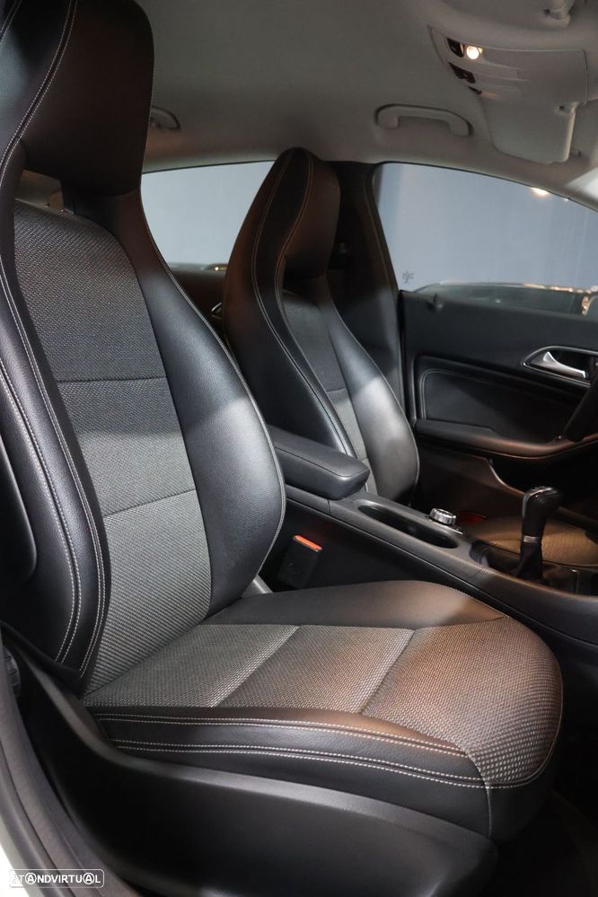 Mercedes-Benz CLA 180 d Shooting Brake Urban - 7