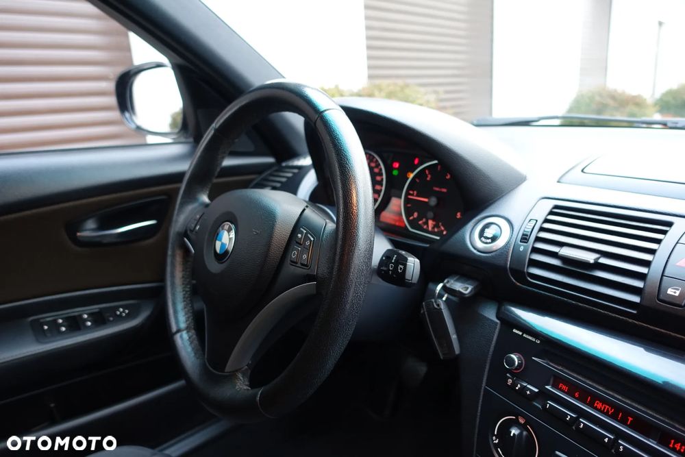 BMW Seria 1 116d - 16