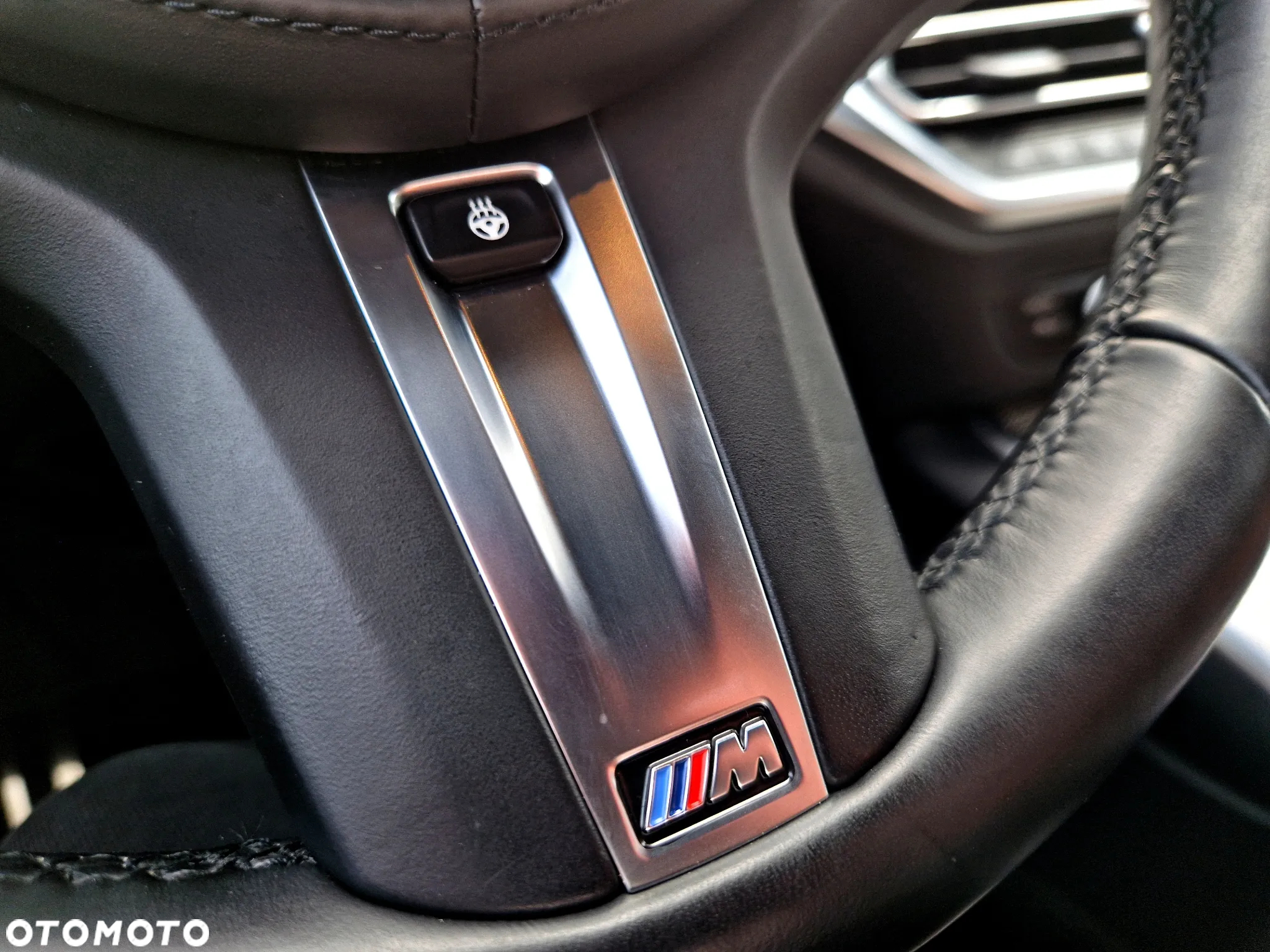 BMW Seria 3 330e M Sport sport - 16