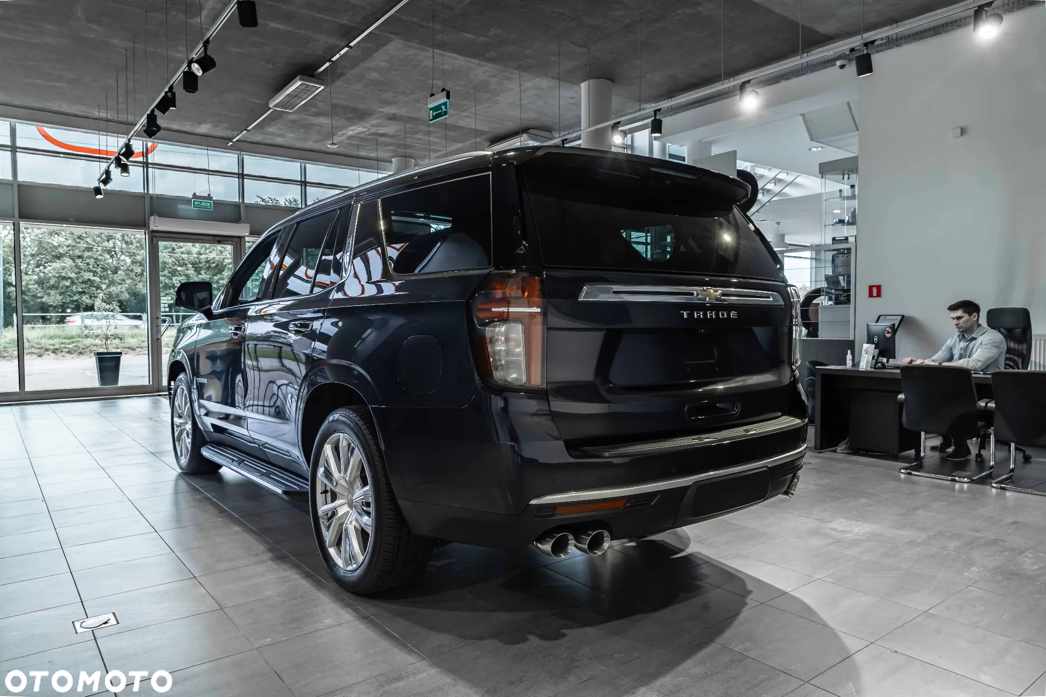 Chevrolet Tahoe - 7