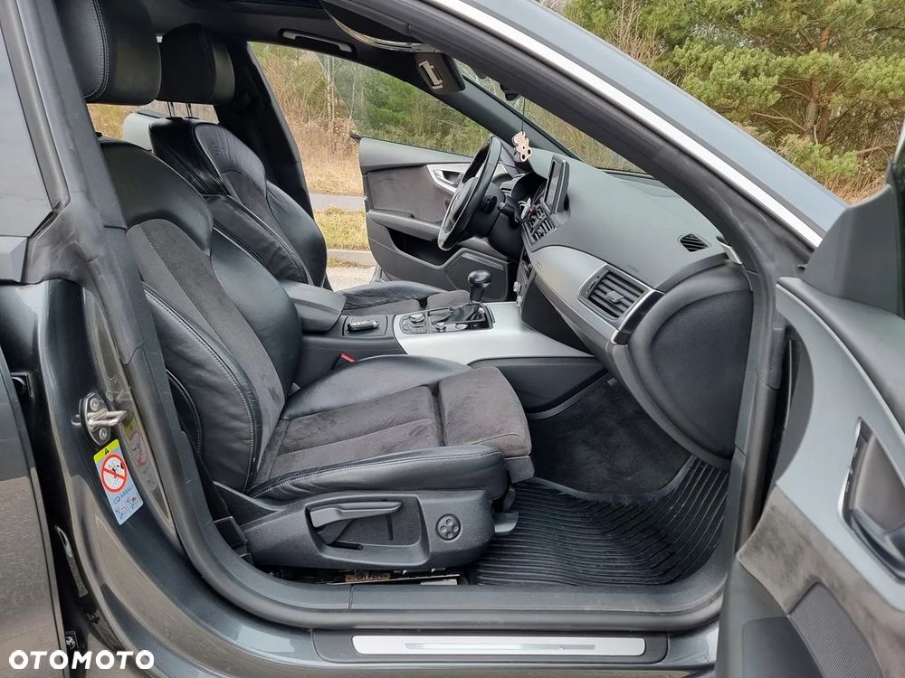 Audi A7 Sportback 3.0 TDI quattro S tronic sport selection - 17