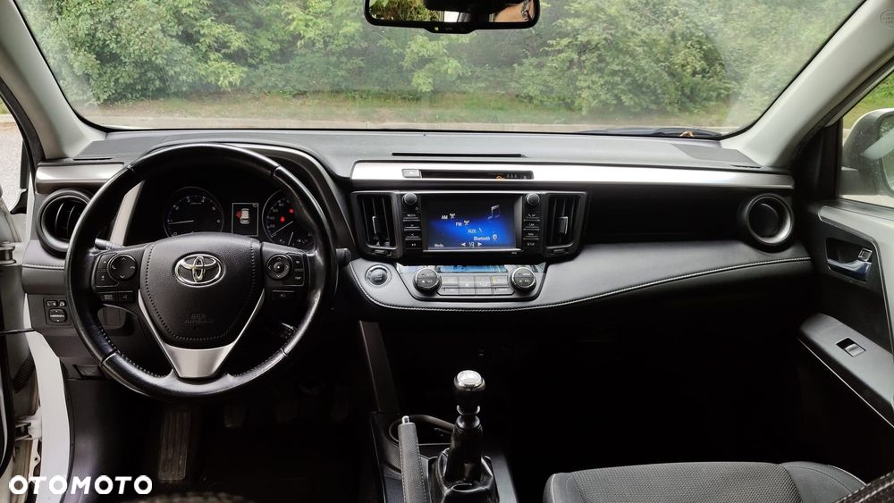 Toyota RAV4 - 15