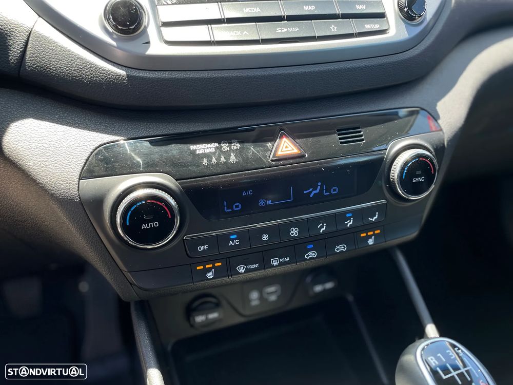 Hyundai Tucson 1.7 CRDi Executive - 21