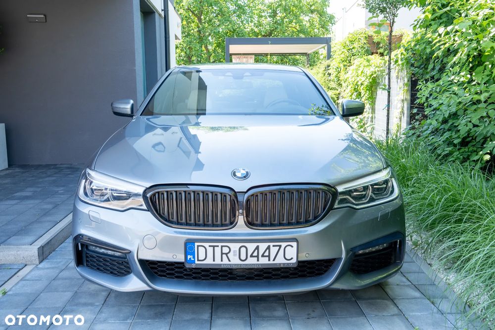 BMW Seria 5 520d xDrive - 4