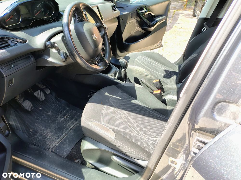 Peugeot 208 1.4 HDi Access - 11