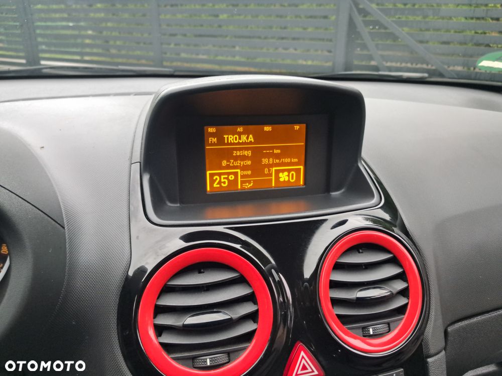 Opel Corsa 1.4 16V Color Edition - 23