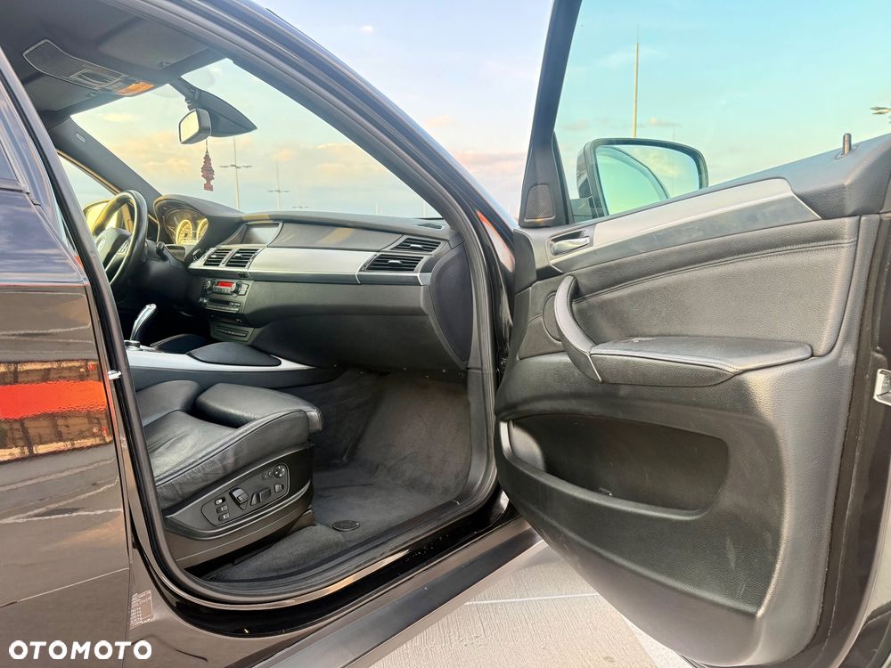 BMW X6 - 16