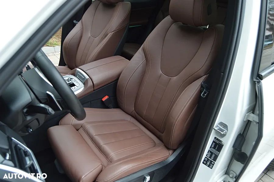 BMW X5 xDrive30d - 33