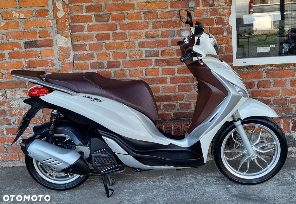 Piaggio Medley - 4