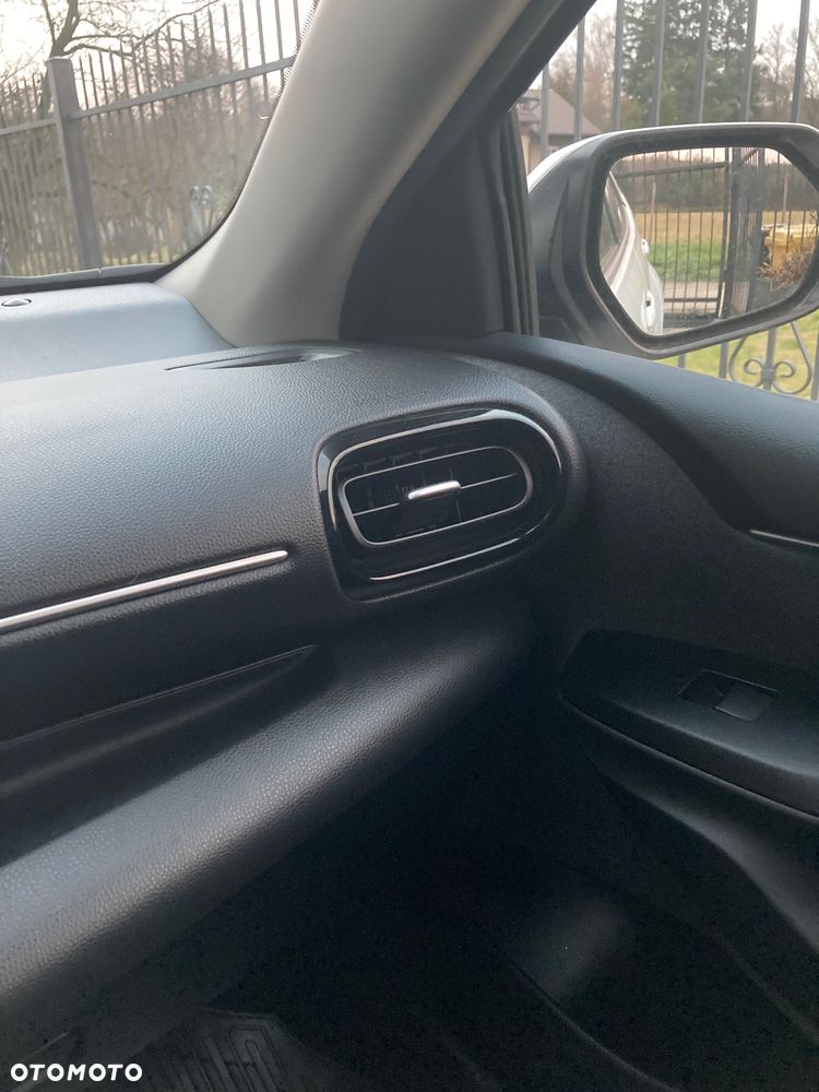 Toyota Yaris 1.0 Comfort - 11