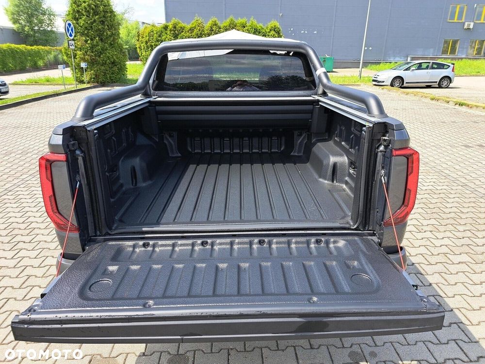 Volkswagen Amarok - 18
