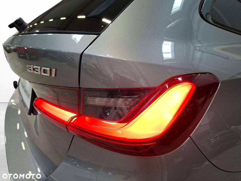 BMW Seria 3 - 21
