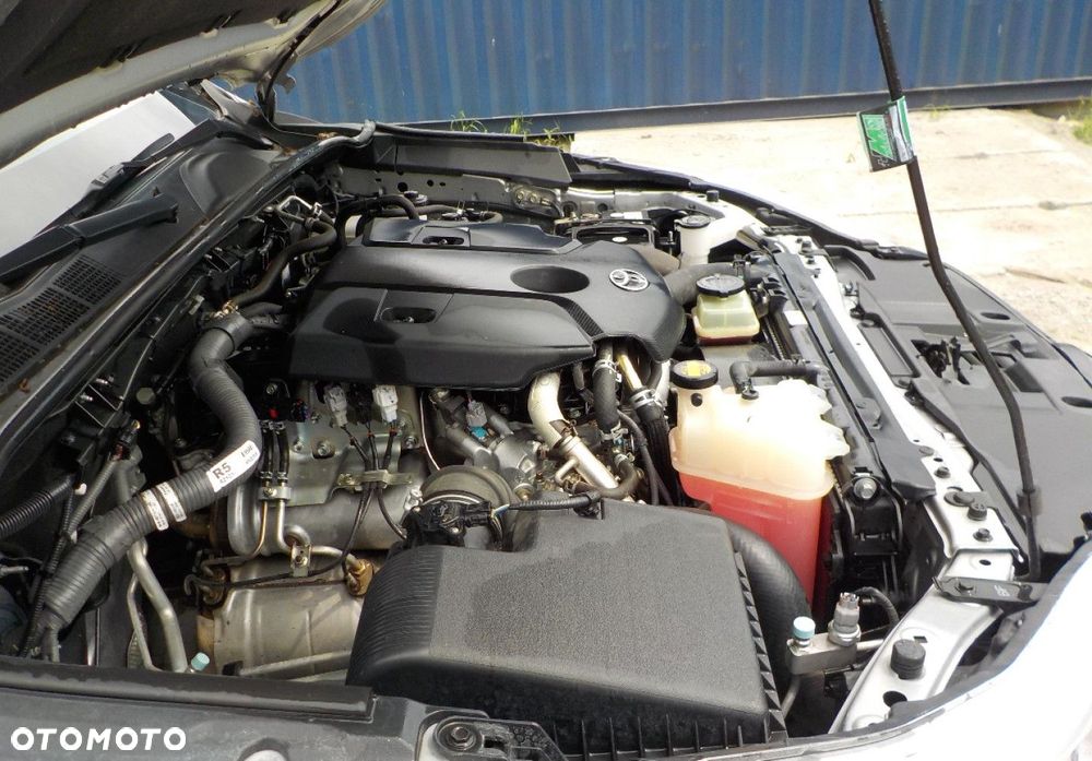 Toyota Hilux - 5