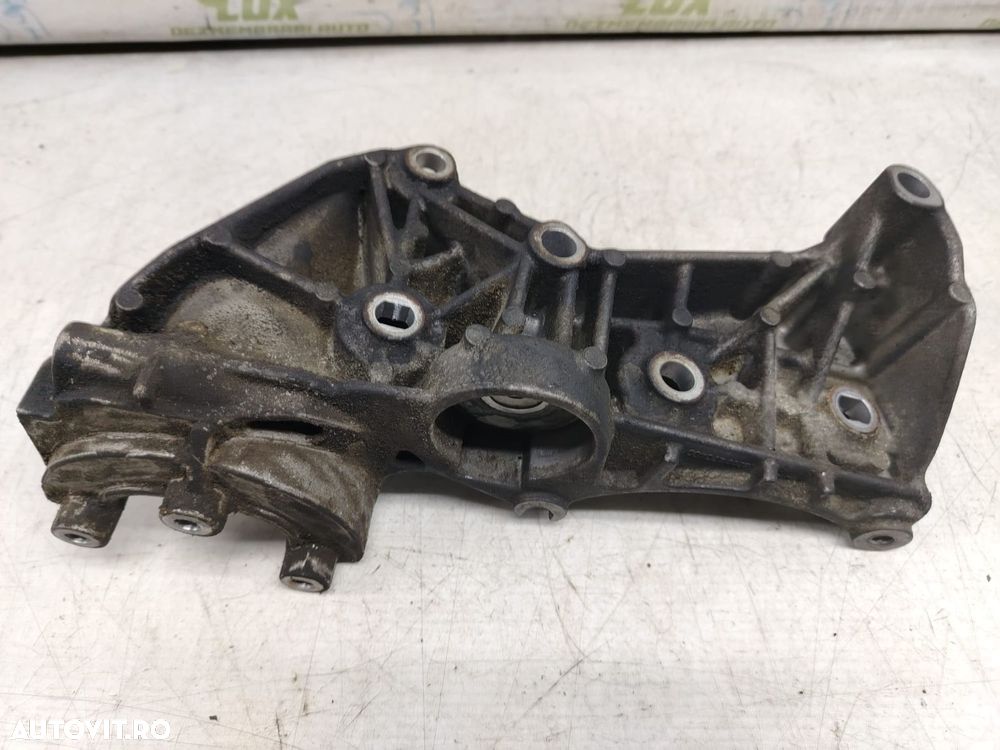 Suport accesorii 8200473400 1.5 DCI K9K792 Dacia Duster 1 [2010 - 201 - 1