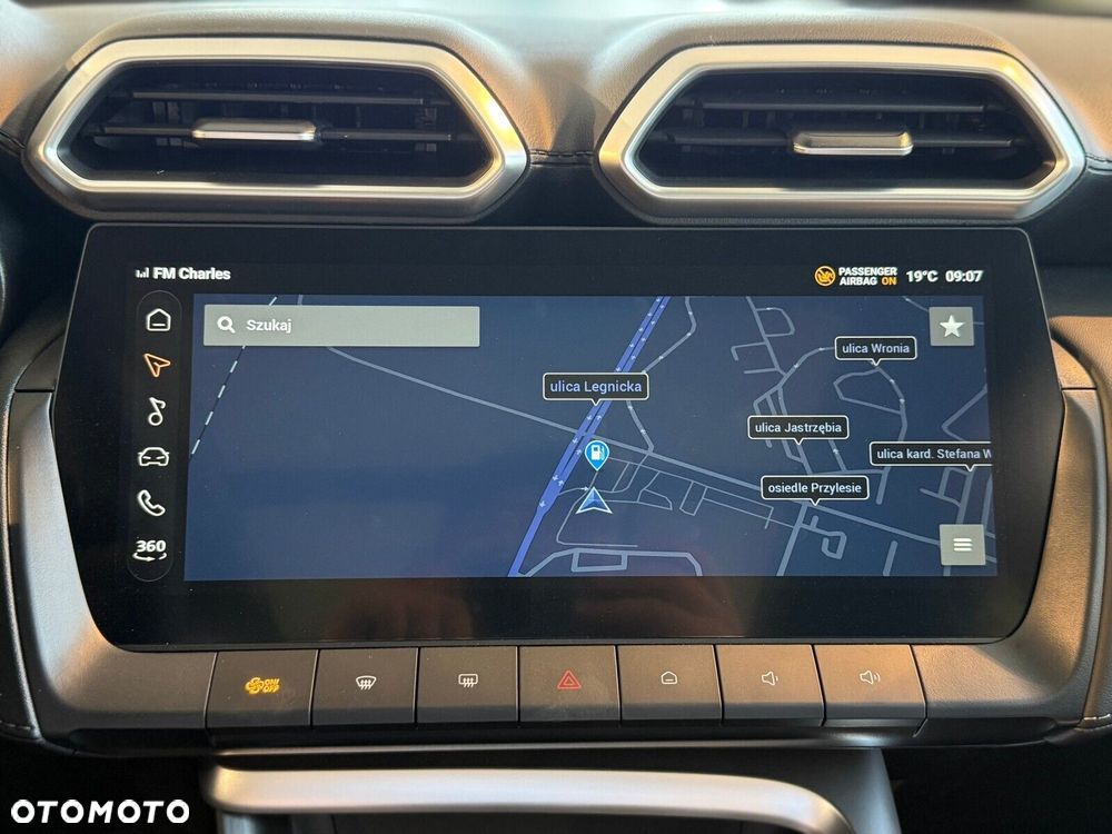 MG ZS Hybrid+ - 18