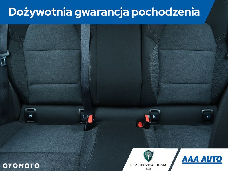 Renault Clio - 11