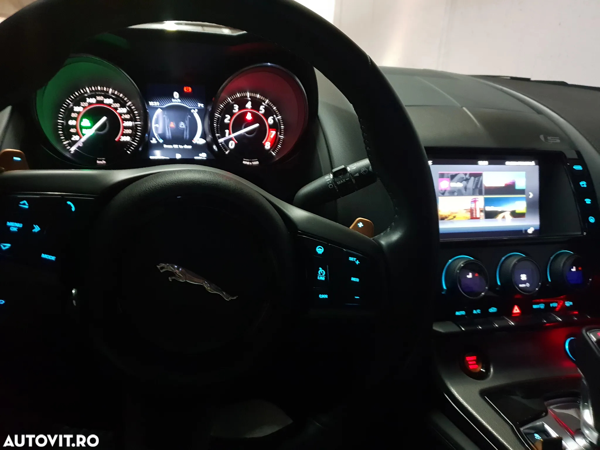 Jaguar F-Type S - 7