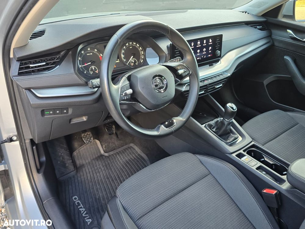 Skoda Octavia 1.5 TSI Ambition - 14