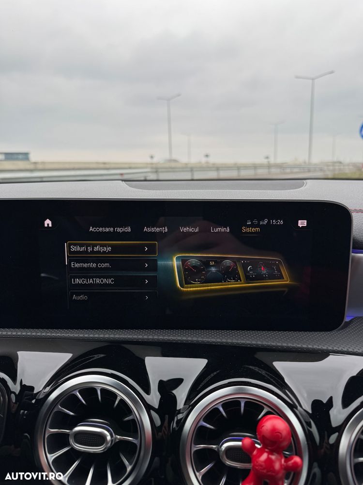 Mercedes-Benz CLA - 26