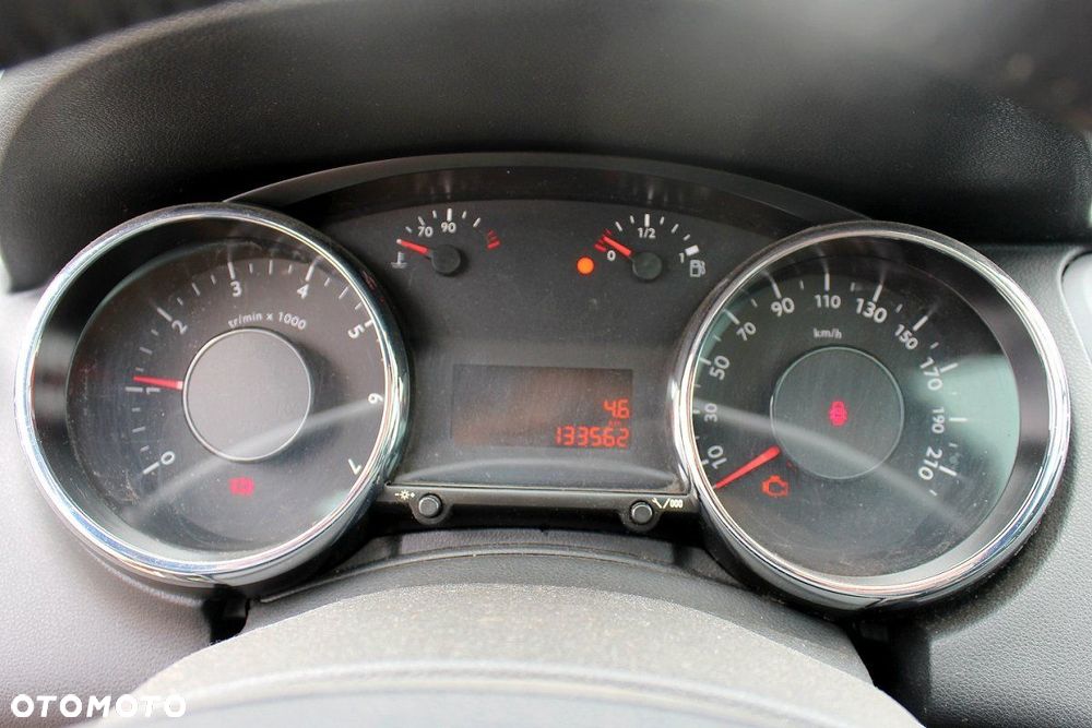 Peugeot 5008 2011 1.6THP 5FV Minivan (MASKA, ZDERZAK, LAMPA, BŁOTNIK, DRZWI, SZYBA, FOTEL) - 9