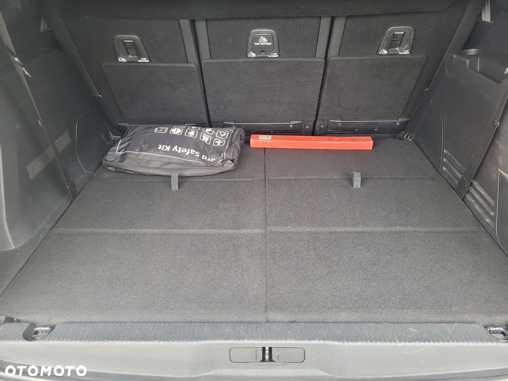 Peugeot 5008 BlueHDi 120 EAT6 Allure - 9