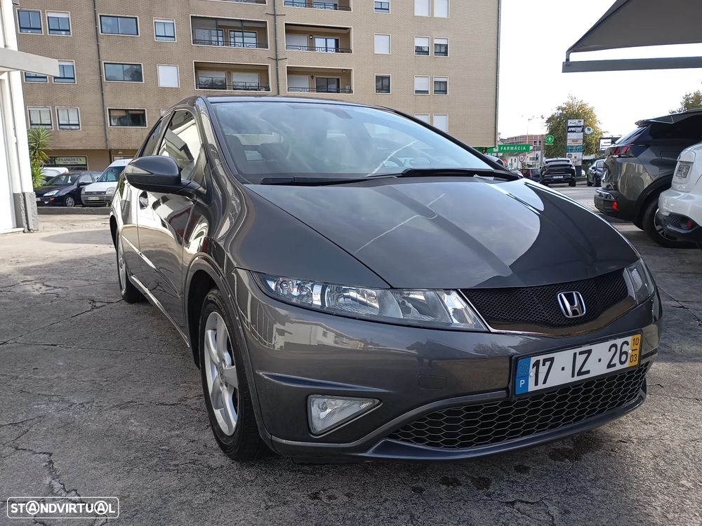 Honda Civic 1.4 i-VTEC Sport Edition - 3