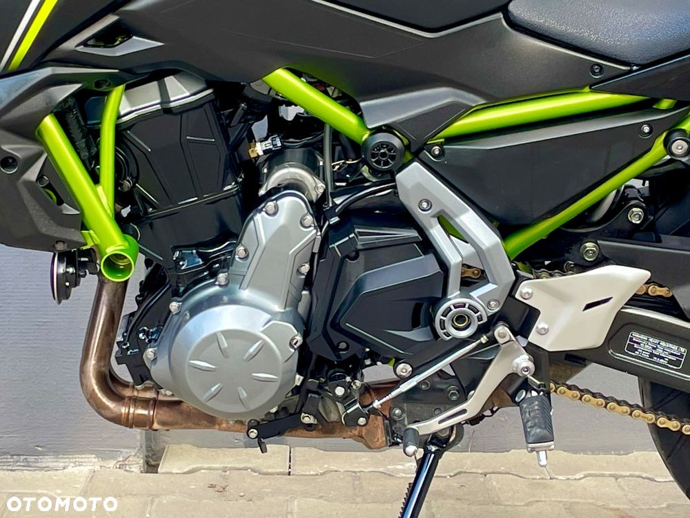 Kawasaki Z 650 - 11