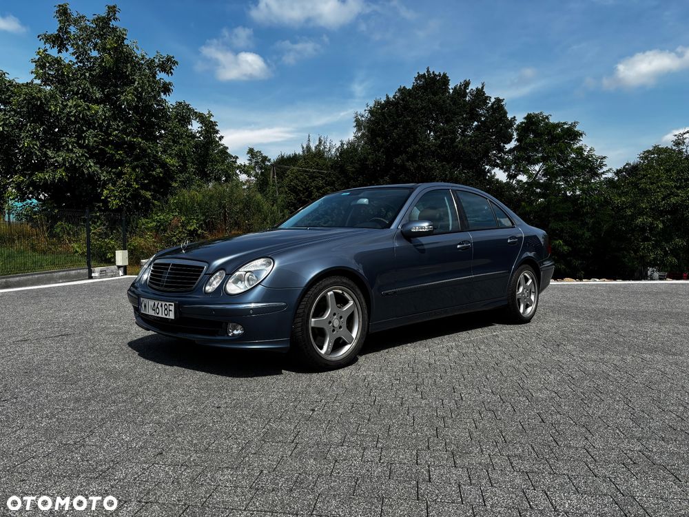 Mercedes-Benz Klasa E 500 7G-TRONIC Avantgarde - 1
