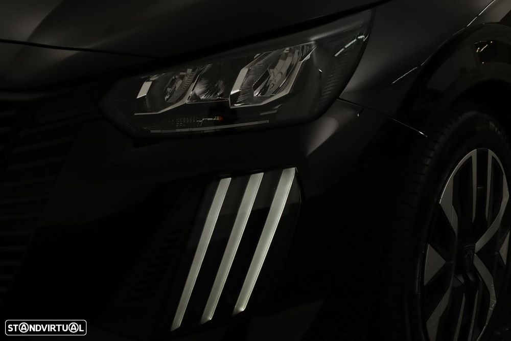 Peugeot 208 1.2 PureTech Style - 6