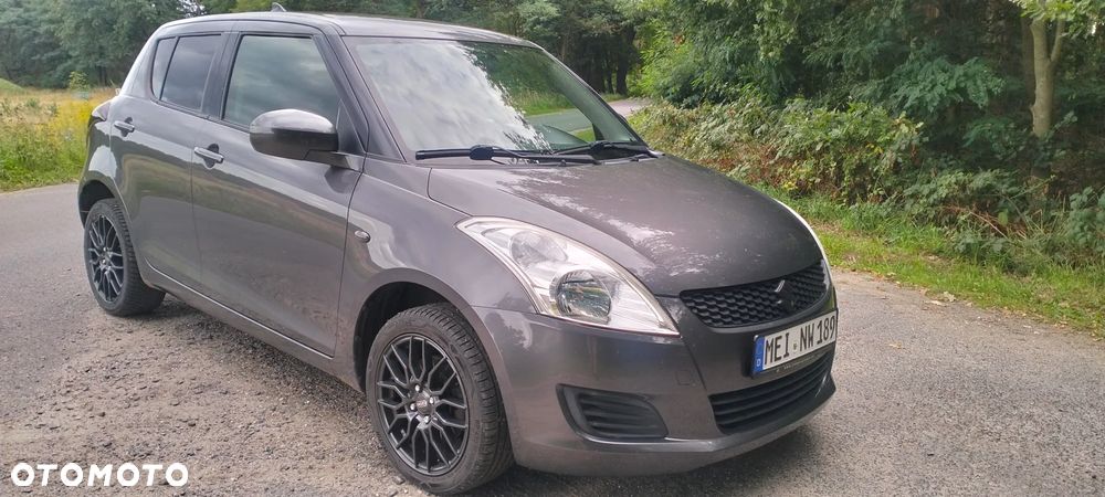 Suzuki Swift - 10