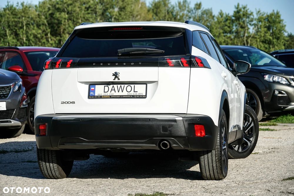 Peugeot 2008 BlueHDi 130 EAT8 Allure Pack - 17