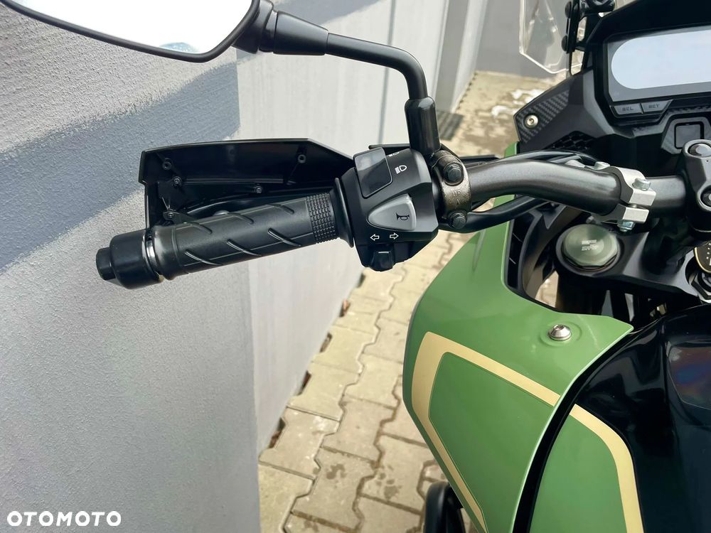 Honda CB - 17