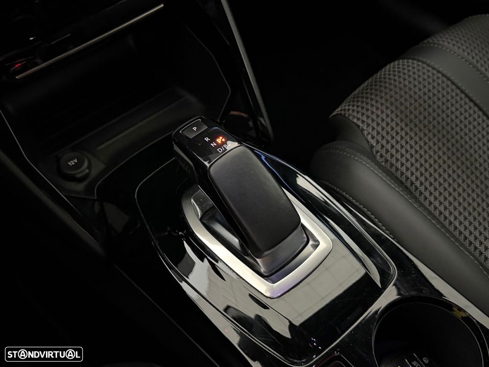 Peugeot e-208 50 kWh GT Line - 25