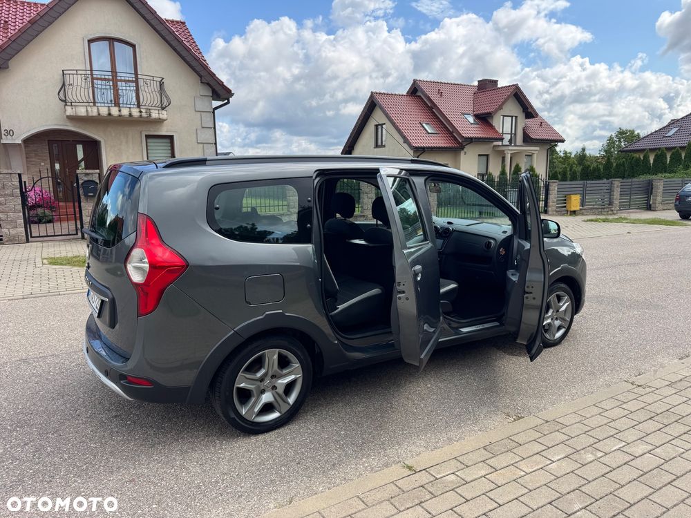 Dacia Lodgy dCi 110 Stepway Celebration - 38