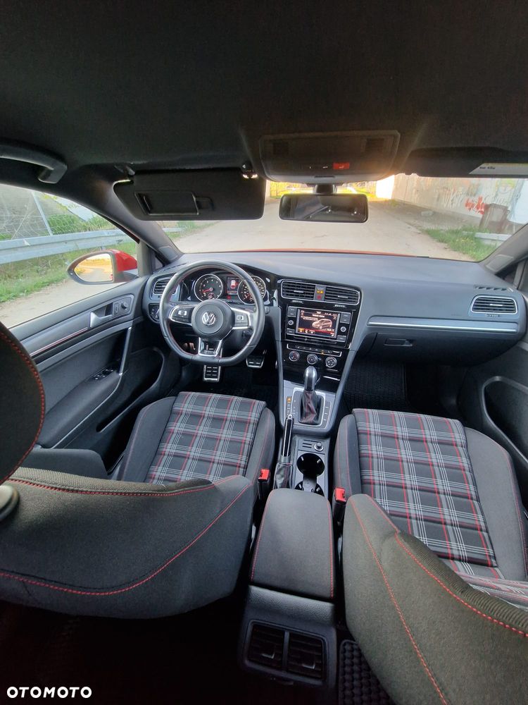 Volkswagen Golf GTI 2.0 TSI OPF DSG Performance - 7