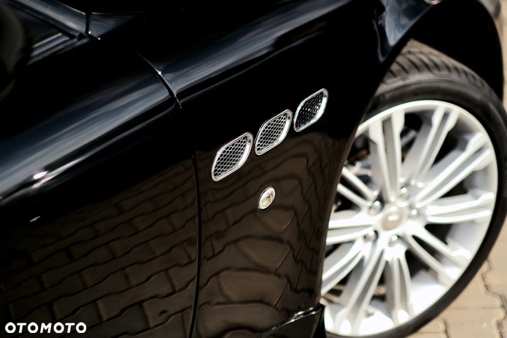 Maserati Quattroporte S - 18